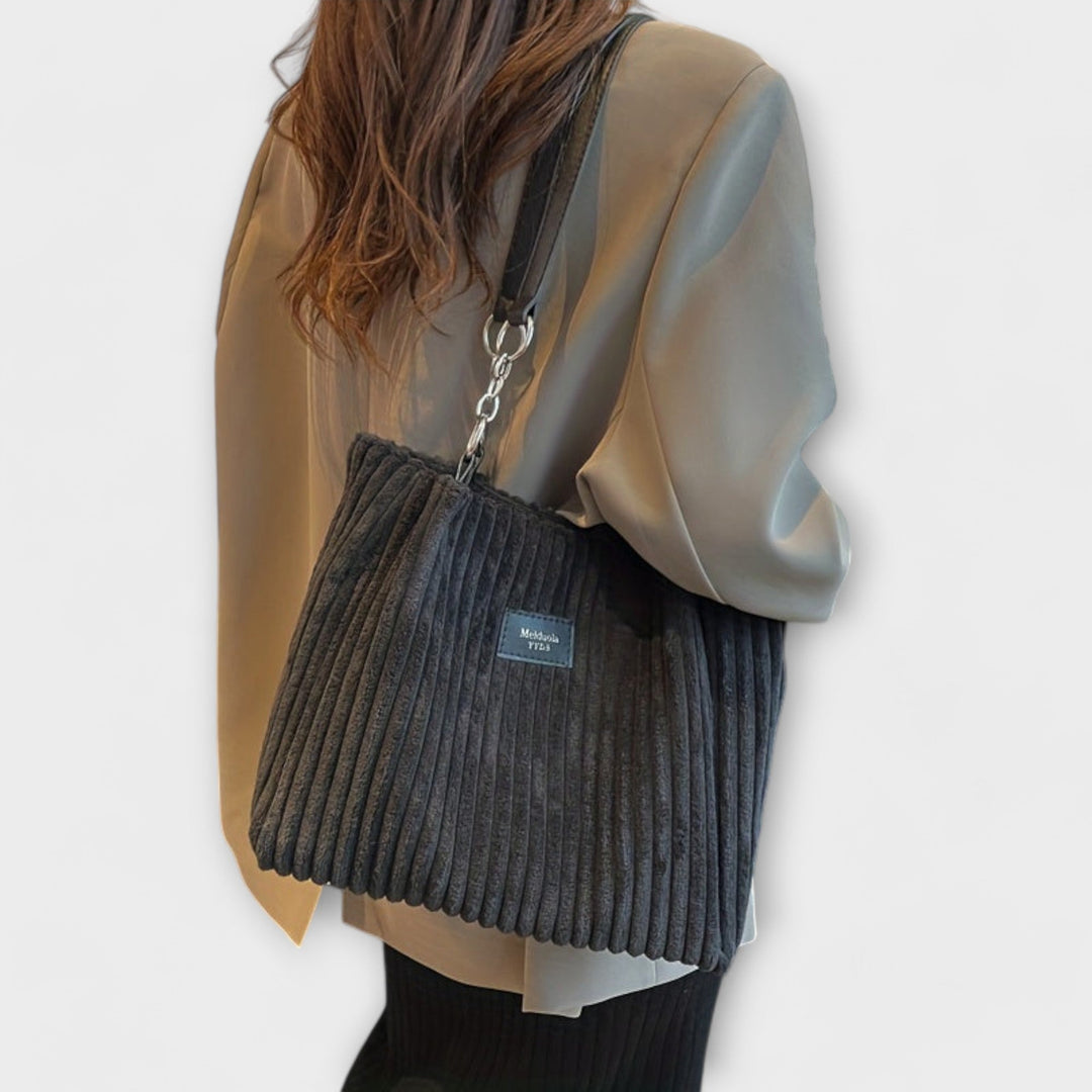 Brava - Weiche Cord-Schultertasche