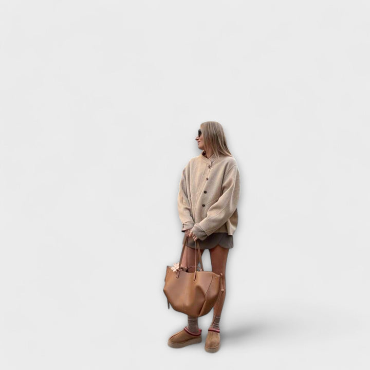 Brava – Vintage Tote Bag