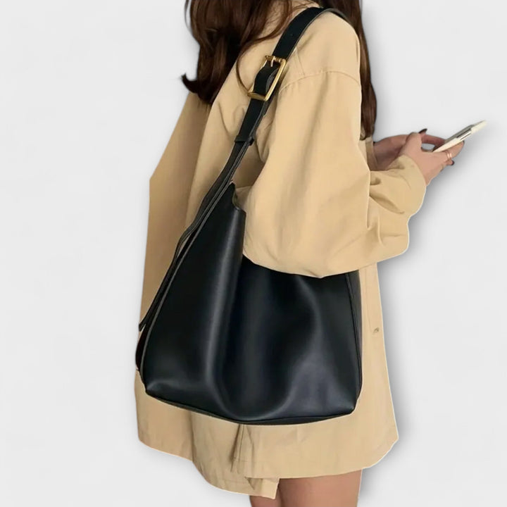 Brava – Elegante Lederschultertasche